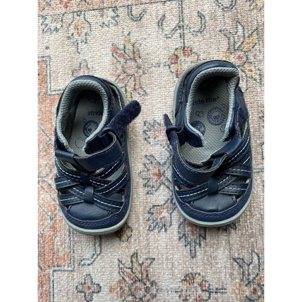 Stride Rite Size 4 Blue Sandals - Picture 3 of 10